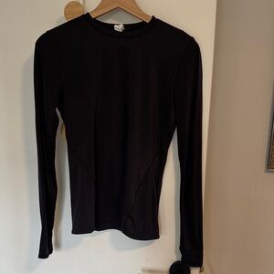 Lululemon Black Long Sleeve Crew Neck Top